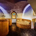 Spa Beerland Chateaux - U Zlate Hrusky / At Golden Pear